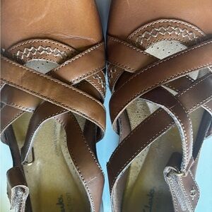Clarks Brown Leather Flats with Cushioned Comfort